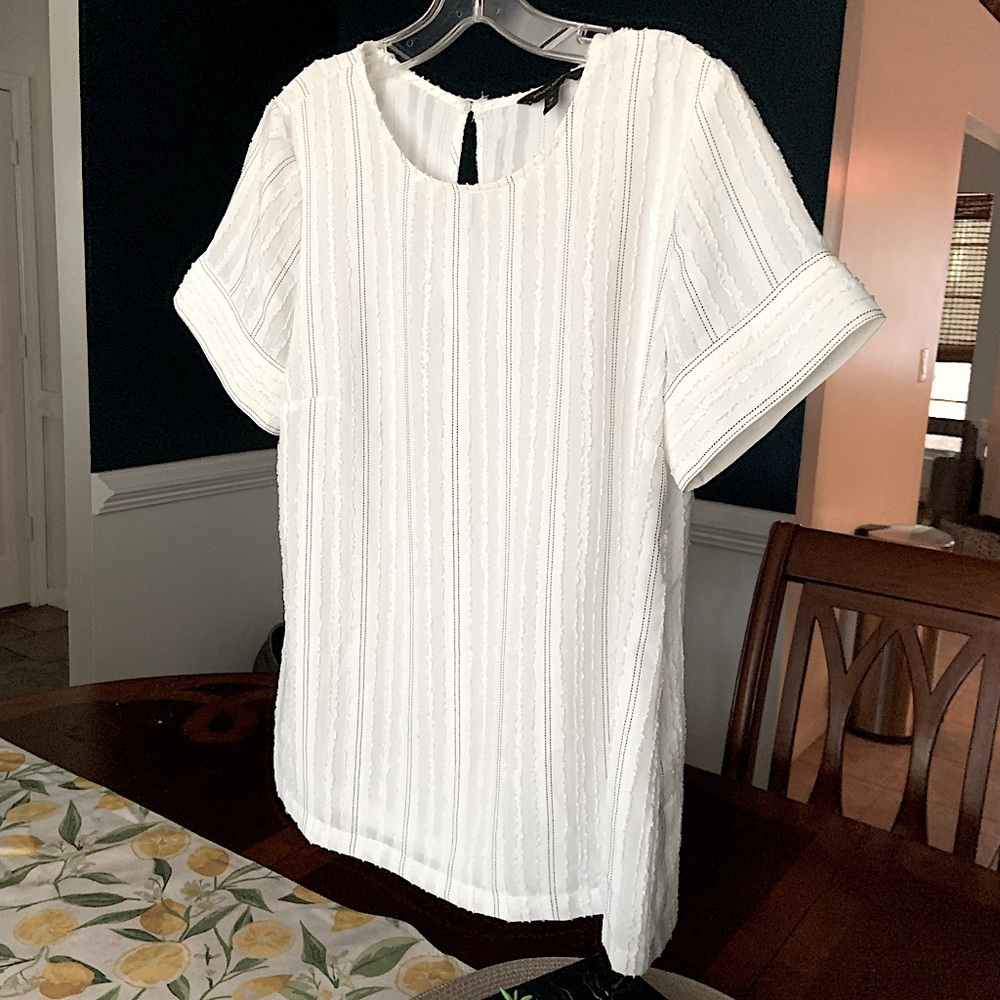 Banana Republic Women’s White Blouse